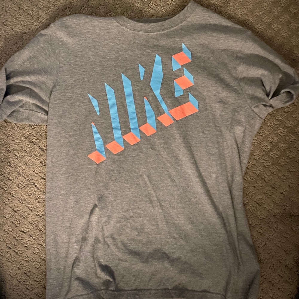 Nike t-shirt